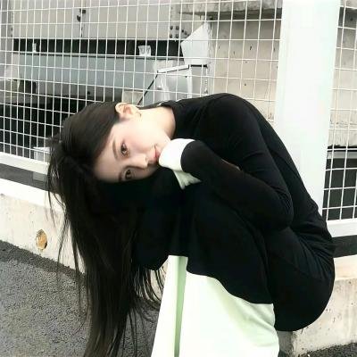 岸边露伴卢浮宫之行